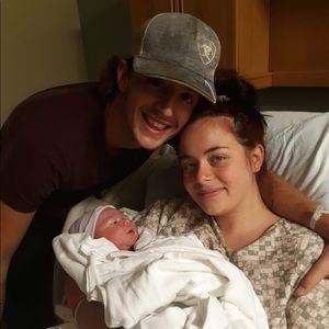 Meet your Posher, Delanie